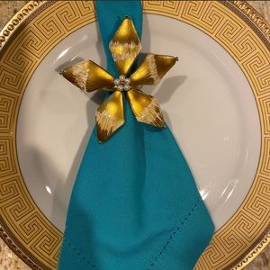 Christmas table decor New set of 6 beaded floral napkin holders napkin rings